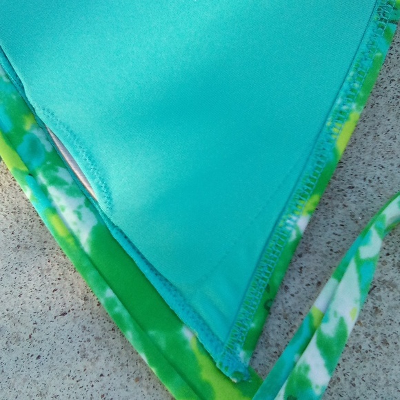 Victoria's Secret Neon Yellow Green Blue Bikini - Picture 6 of 16